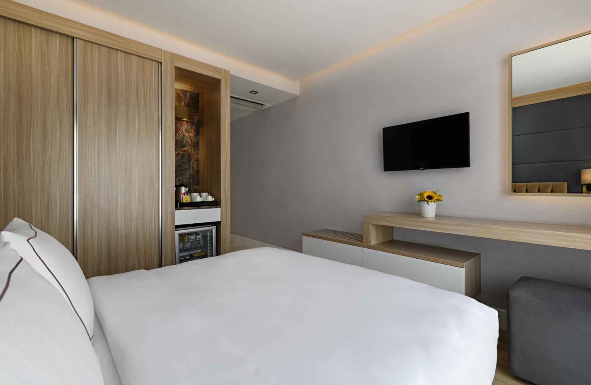 Hotel Febor Bomonti Hotel&spa